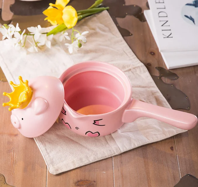 Розовая керамическая кастрюля для подогрева молочного кофе сковорода соуса