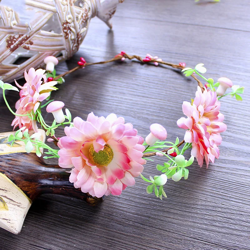 

ins sweet Crown garland Girl's headband Wedding hair piece Headdress Lady's flower wreath Bridal headdress