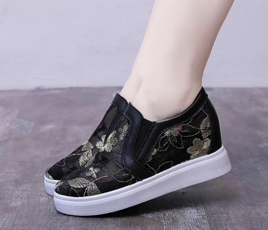New Women's Breathable Summer Hidden Wedge Sneakers Woman Flat with Casual Shoes In Women's Walking Shoes Loafers