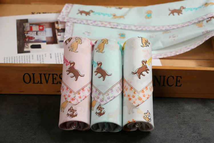 Handkerchiefs Women Kawaii Simple Classic Pocket Square Floral Printed Elegant Vintage Leisure Fashion Womens Chic New Females