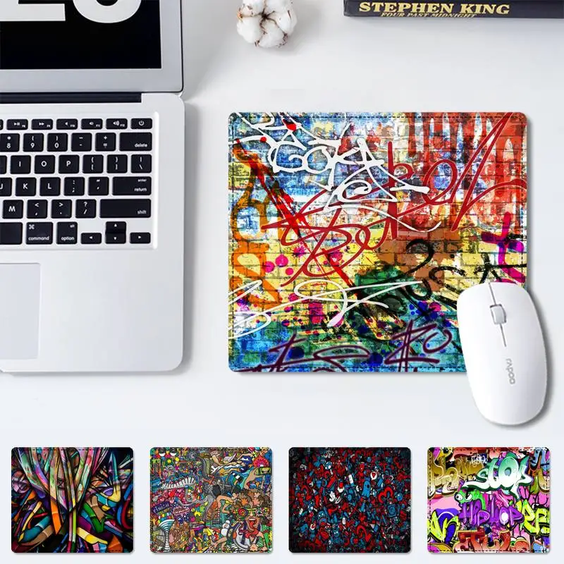 

Vintage GRAFFITI office Mat Small Pads Family Laptop Gamer Rubber Mouse Mat MousePad Desk Gaming Mousepad Cup Mat