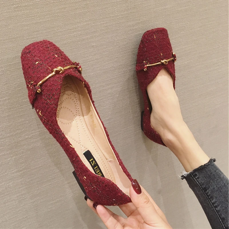 

31-44 Women Flats Burgundy Flat Heel Shoes Square Head Metal Decoration Lady Walking Shoes Soft Sole 2021 New Female Slipons