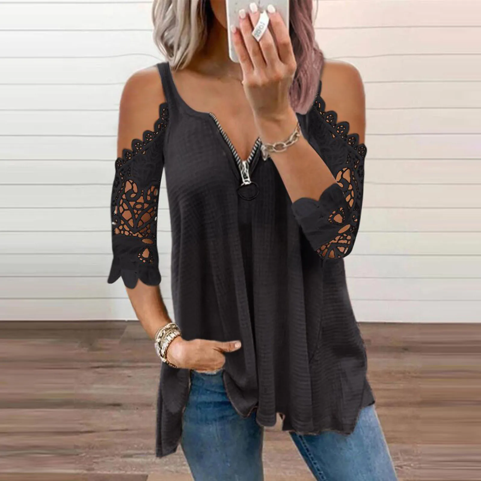 

Casual Harajuku Oversized T Shirt Women Lace Half SleeveＶ-Neck Zipper Hollow Out T-Shirt Loose Oversize Ladies Top Tee Shirt