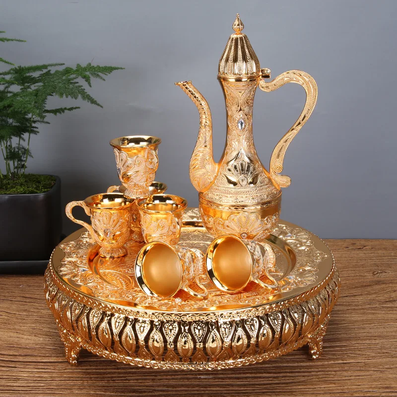 

European style wine bottle wine cup creative alloy wine set 8 pieces home furnishings Russian wine gifts
