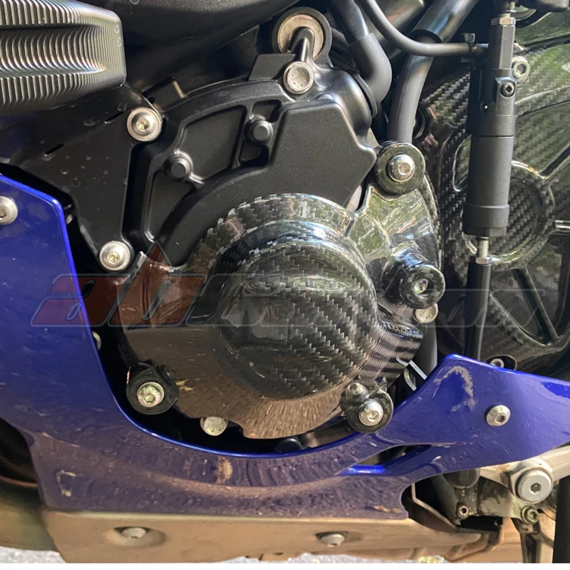 Крышка для генератора средняя Yamaha R1 2015-2021 углеродное волокно 100% твилл |