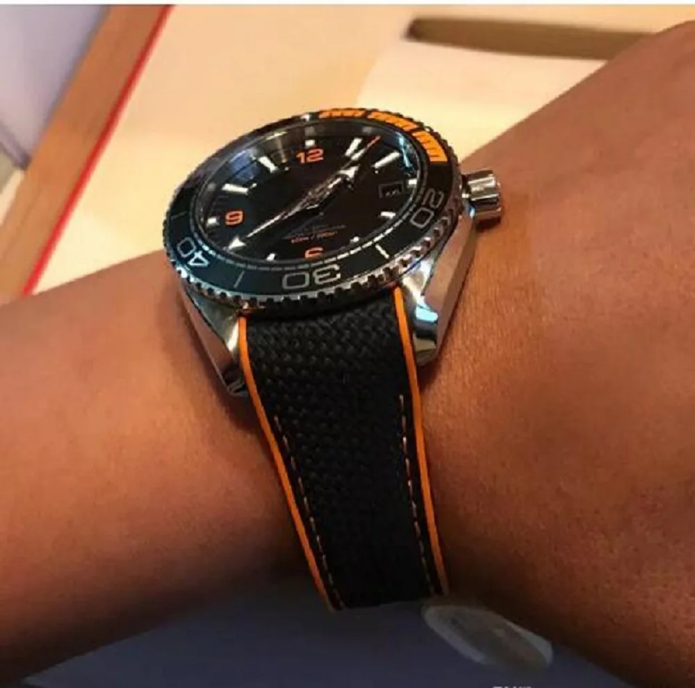 

New Mens Watch Sapphire Glass Back Automatic Mechanical Black Canvas Rubber Ceraemic Bezel Stainless Steel 43mm