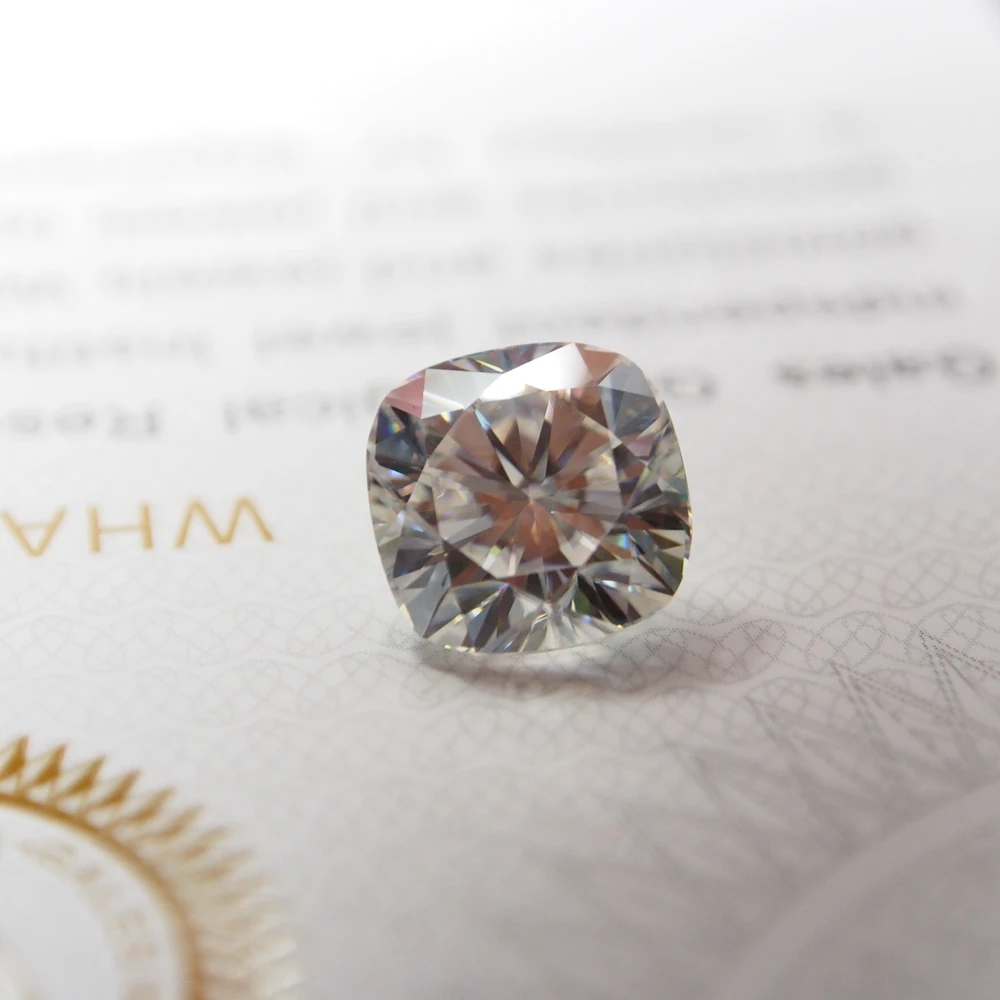 Камни для кольца большого размера бесцветные синтетические камни с муассанитом