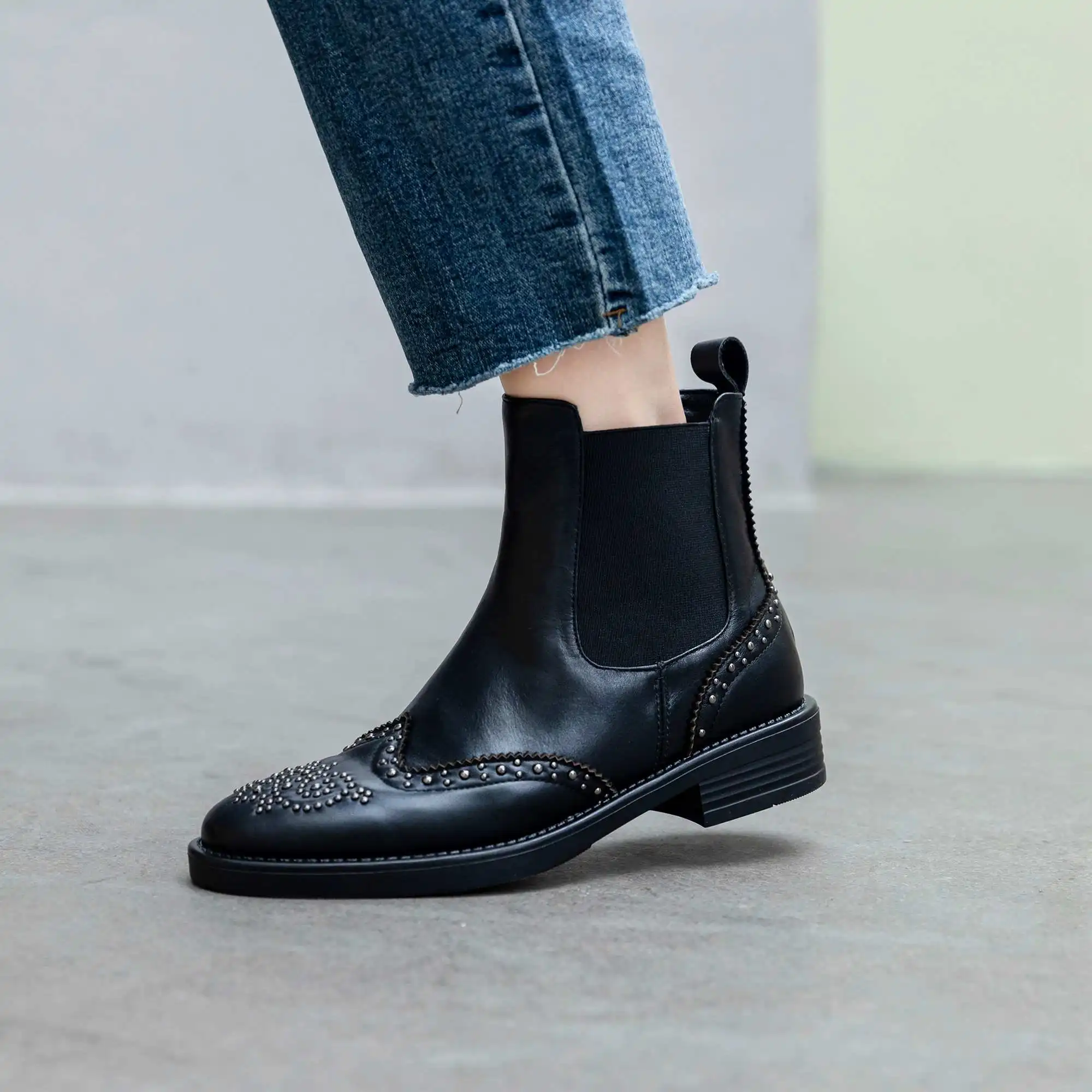 Классические ботинки челси krazing pot с заклепками зимние теплые Брендовые