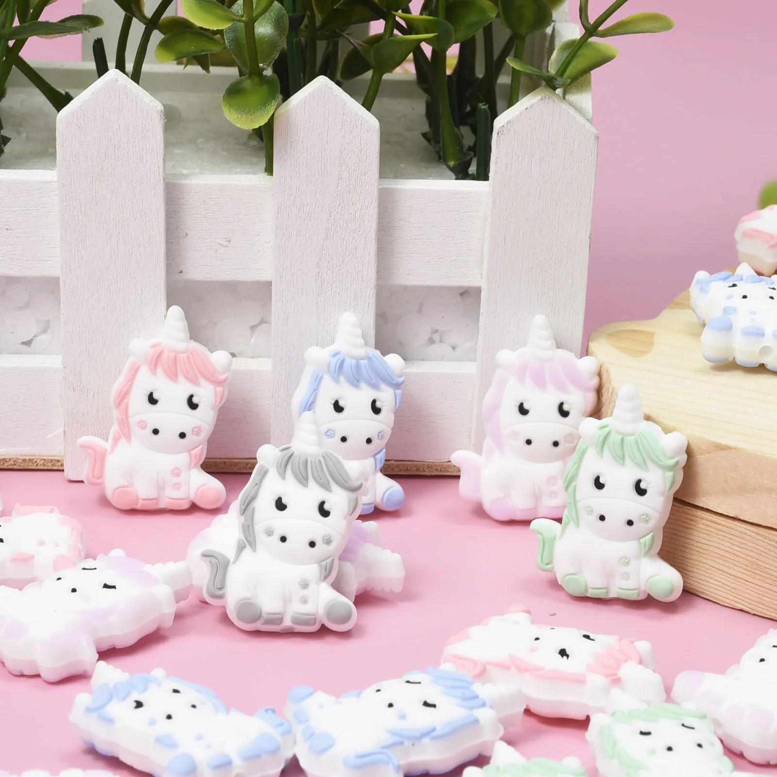 Mini cuentas de silicona de unicornio para beb&eacute;, accesorios de juguete de dibujos animados de chupete, 50/100/200 Uds.-0