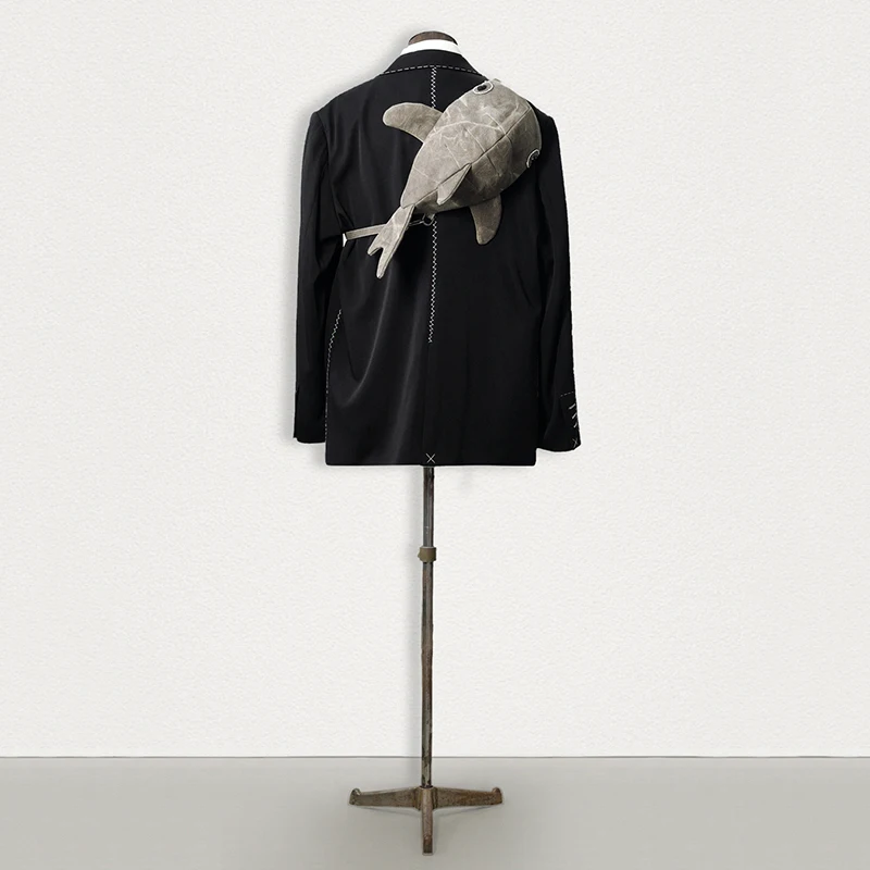 barato Sacos Para As Mulheres 2021 Novo Nicho Personalidade Tubarão Dos Desenhos Animados Mochila Mensageiro Bolsa De Ombro Lona Crossbody Sacos Para Mulheres Bolsas