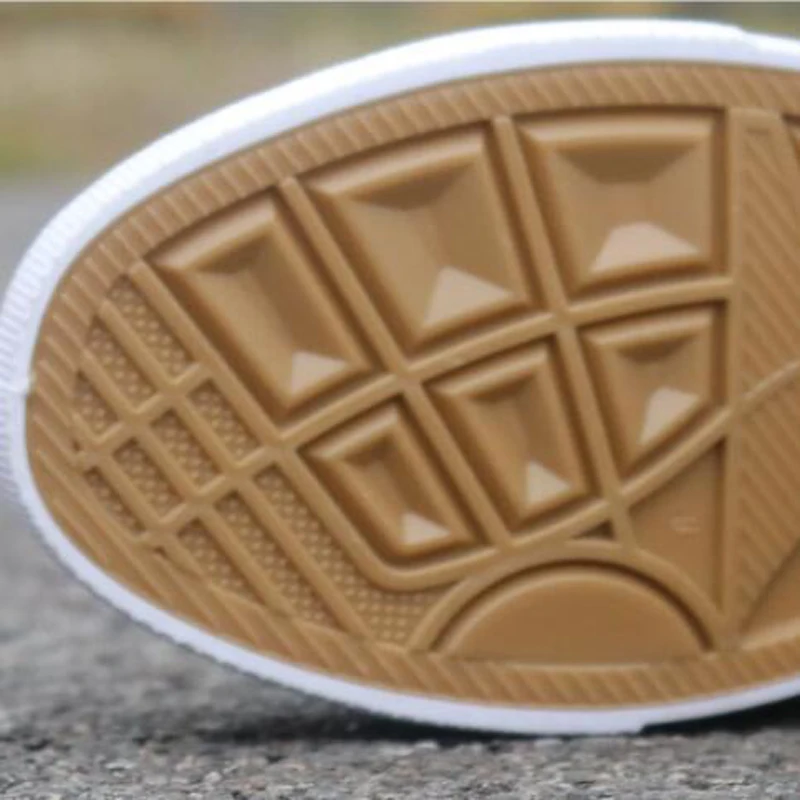 

AGUTZM Men's Vulcanize Shoes Men Spring Autumn Top Fashion Sneakers Lace-up High Style Solid Colors Man Shoes W105