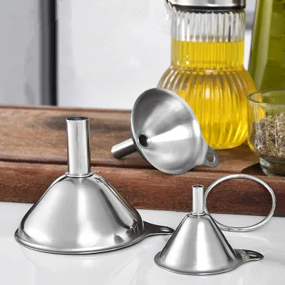 

3pcs /set Stainless Steel Funnel Kitchen Oil Liquid Funnel Metal Funnel Filter Wide Mouth Funnel for Canning Kitchen Tools