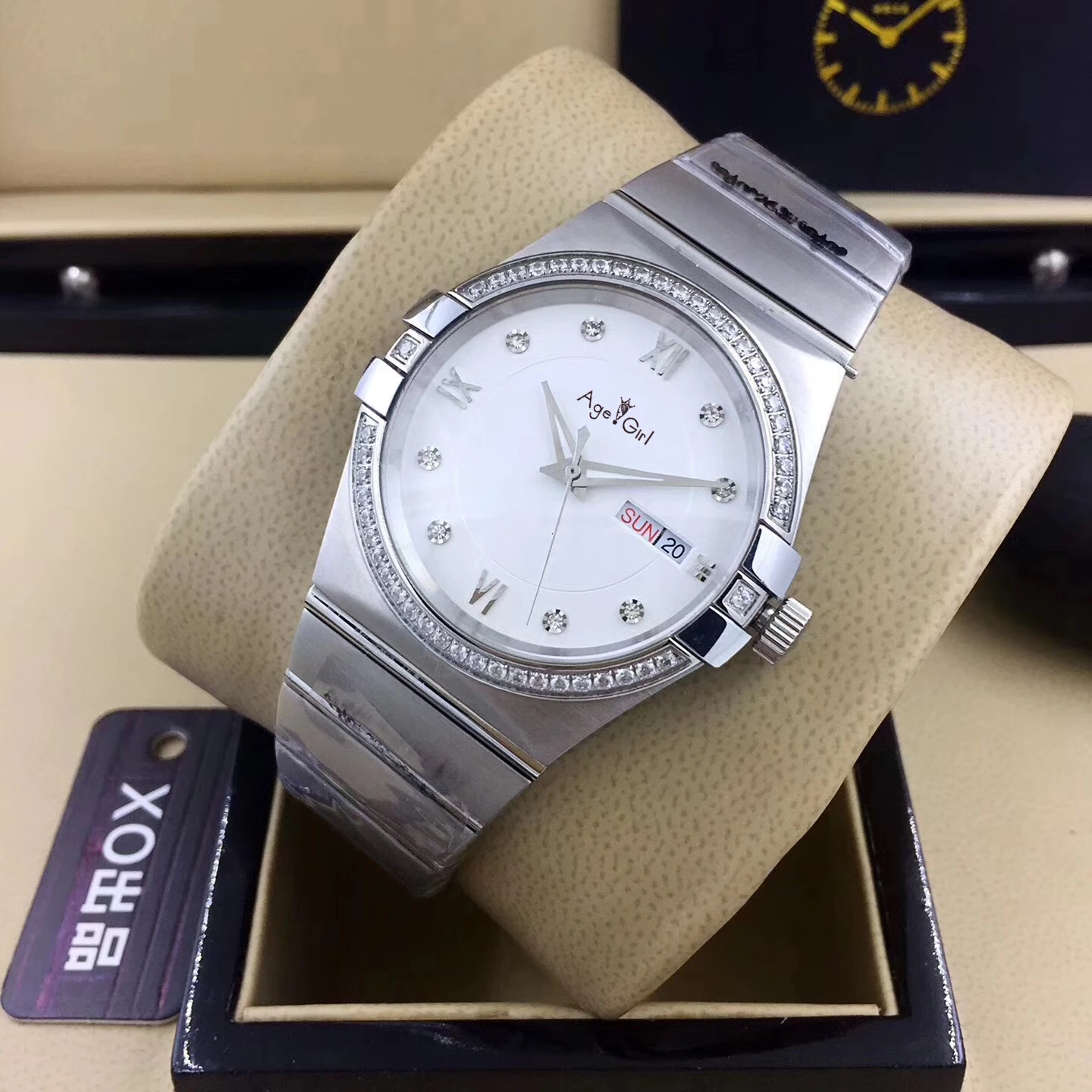 

Classic New Men Silver Black White Automatic Mechanical Stainless Steel Sapphire Watches Diamonds Rome Dial Limited AAA+