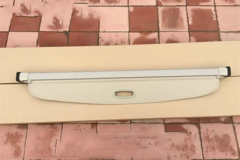 

For Ford Ecosport 2013 2014 2015 2016 2017 (Black/Beige) High Quality Rear Trunk Security Screen Privacy Shield Cargo Cover