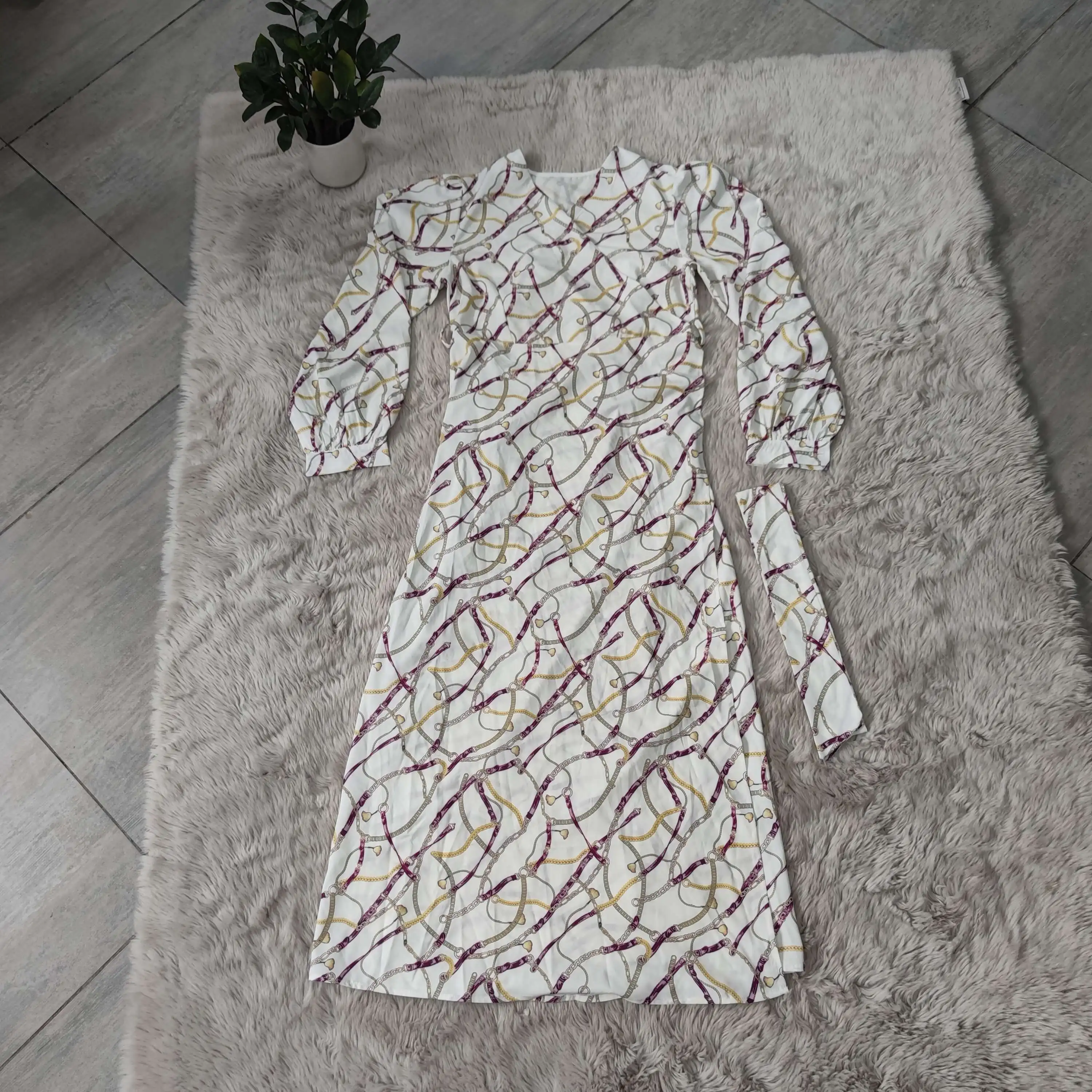 

Women's Clothing Brand Qiwn 2021 Spring V-Neck Lotus Leaf Fashion Mango Flower Manor Leisure Meeting President's Dress
