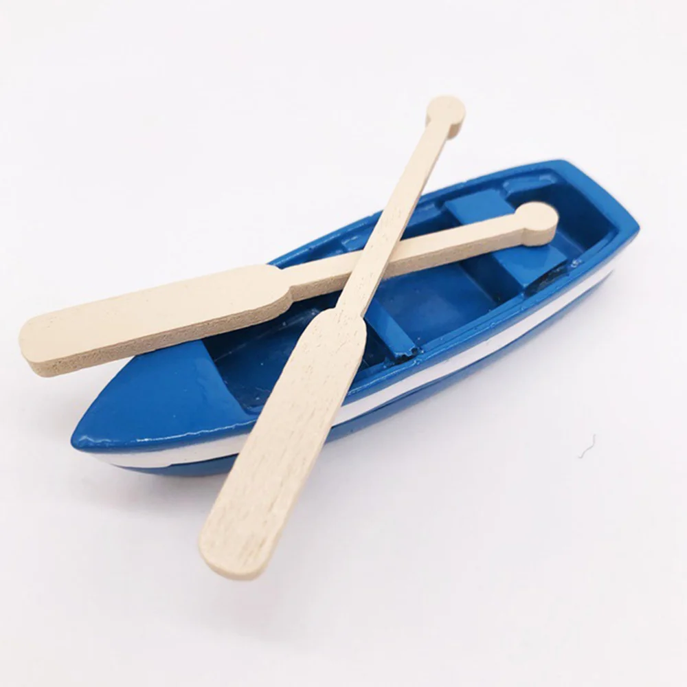 

2 Sets Mini Boat and Paddles Decor Creative Micro Landscape Boat Ornaments