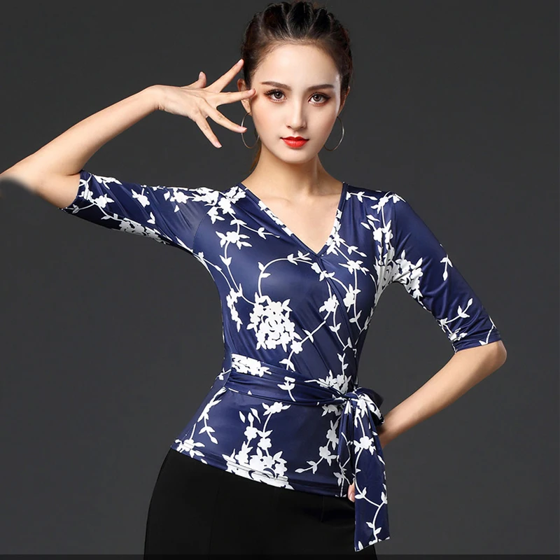 

2020 Ballroom Top Women Female Adult Ice Silk Printed V-Neck Shirts Ladies Standard Dance Practice Clothes Waltz Show Wear