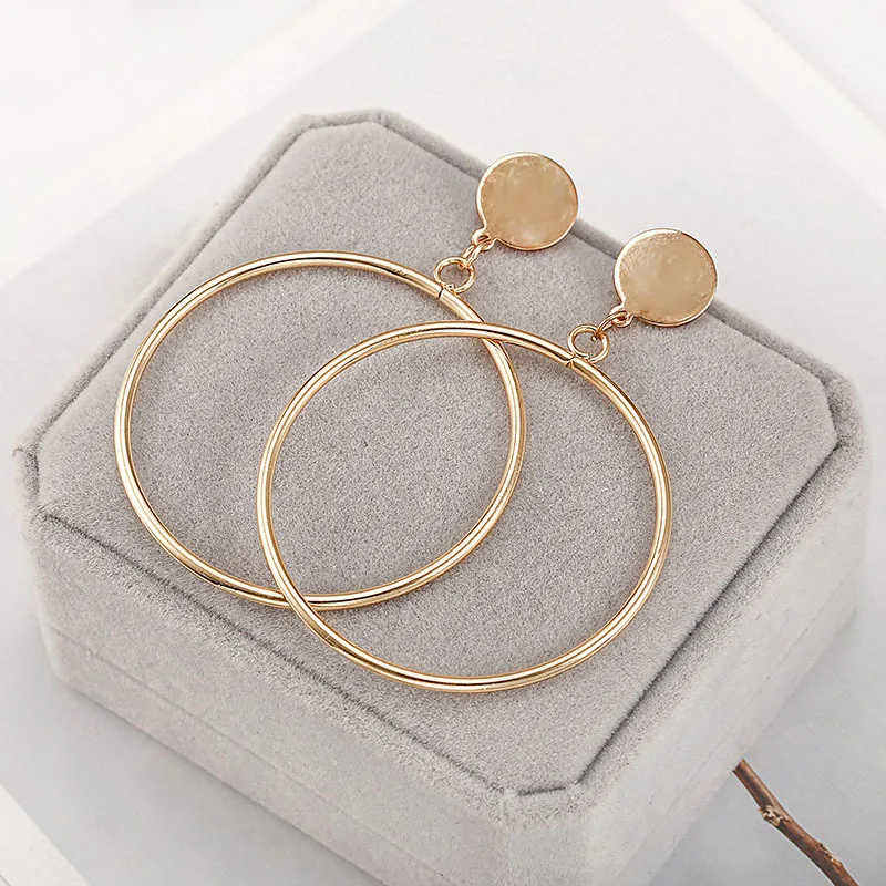 

1 Pair Exaggerated Round Metal Alloy Earrings For Women High Quality Fashion Jewelry Simple Circle-Designed Earrings Hot Sale
