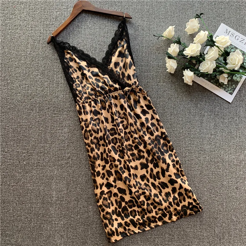 Имитация натурального шелка сексуальная ночная рубашка женская с леопардовым