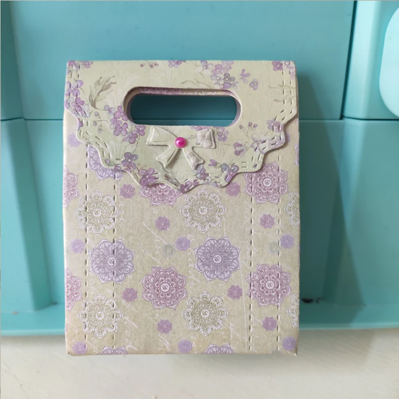 

Christmas Candy Box Cut Dies For Card Making Metal Cutting Dies DIY Craft Wedding Template Stencils Paper Photo Album Decoration