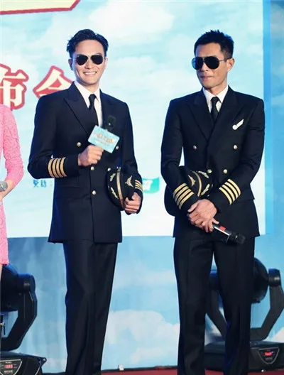 Мужской костюм летчика капитана самолета на Хэллоуин для взрослых сценический