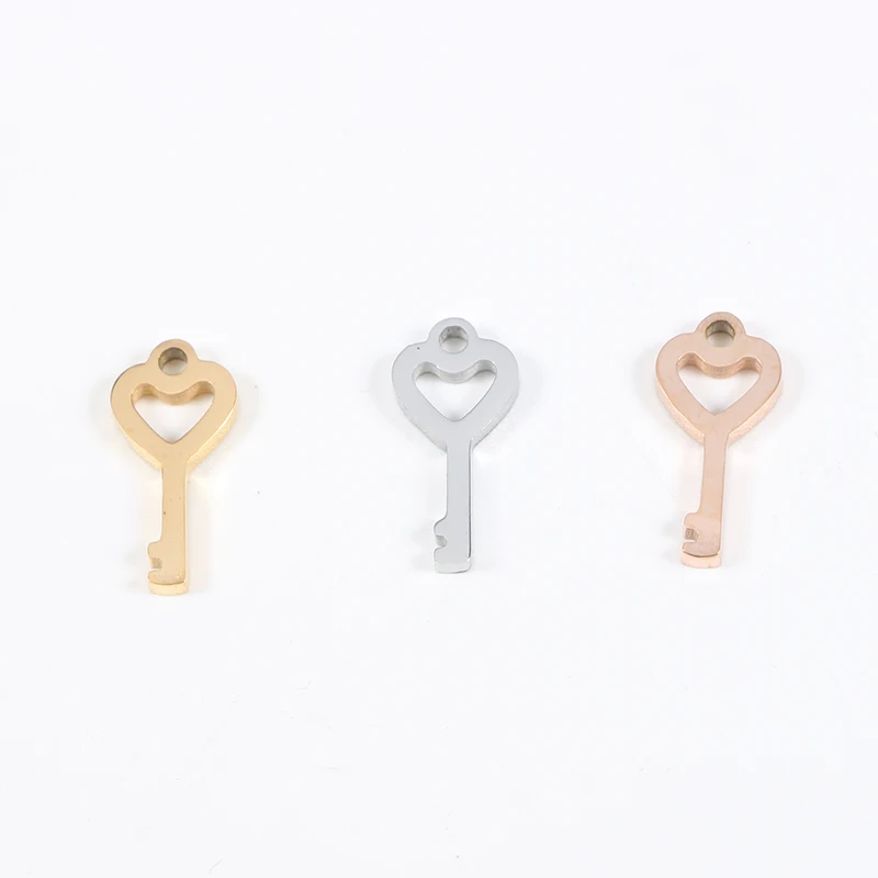 

Hollow Heart Key 6.3*13.3mm Charms Stainless Steel Mirror Polished Charms Connector Wholesale Bracelet Pendants 20pcs/lot