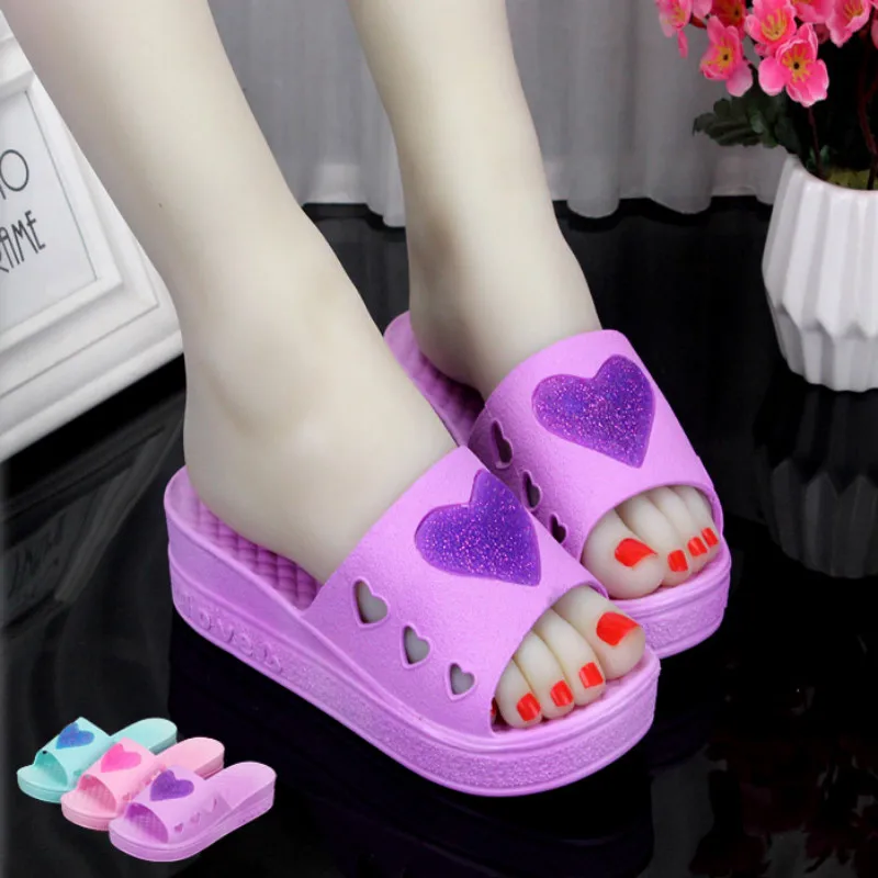 

Heart Printed Non Slip Lady Sandals with Slope Thick Sole Casual Girls Princess Shoes Women's House Slippers Summer Beach Shoes