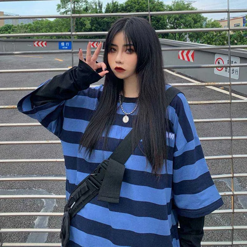 Топы женские Harajuku bf wind street horror comics цвет поддельные две женские парные модели черный серый джемпер футболка в полоску tshir