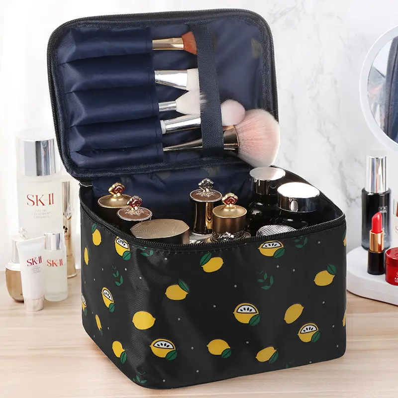 

1 Pc New Flamingo Women Cosmetic Bag Travel Organizer Make up Box Toiletry Kit Wash Toilet Bag Large Waterproof Pouch