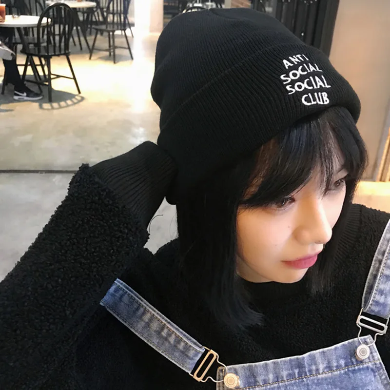 

Европейская и американская Модная брендовая осенне-зимняя теплая шерстяная шапка для отдыха универсальная и Милая зимняя вязаная шапка с д...