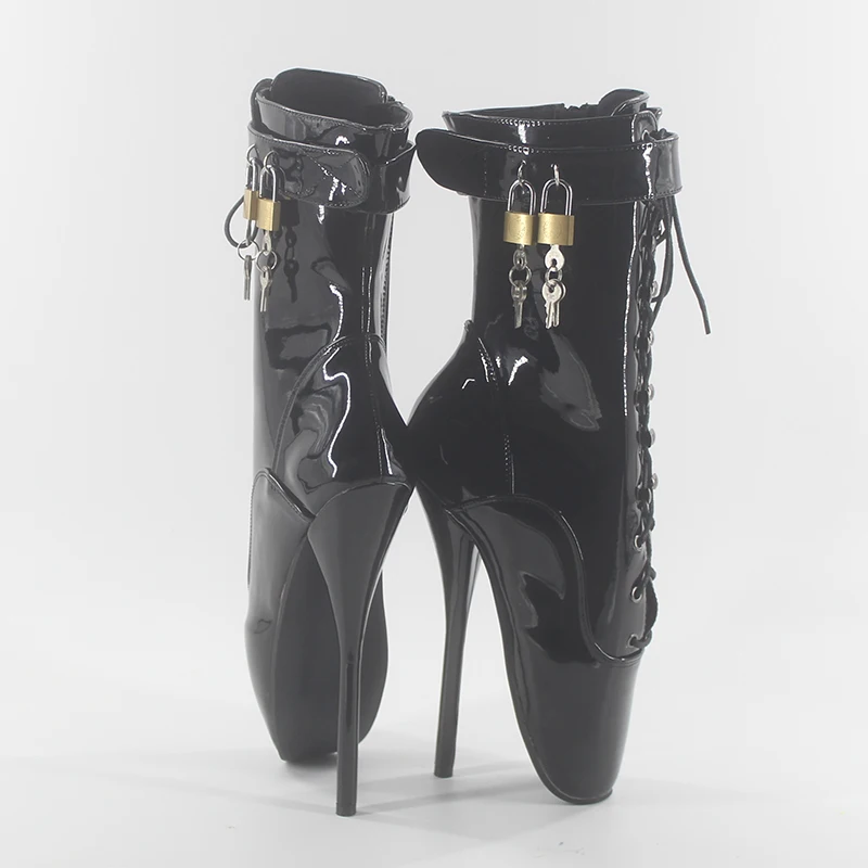 Лакированная кожа с двойным замком 18 см