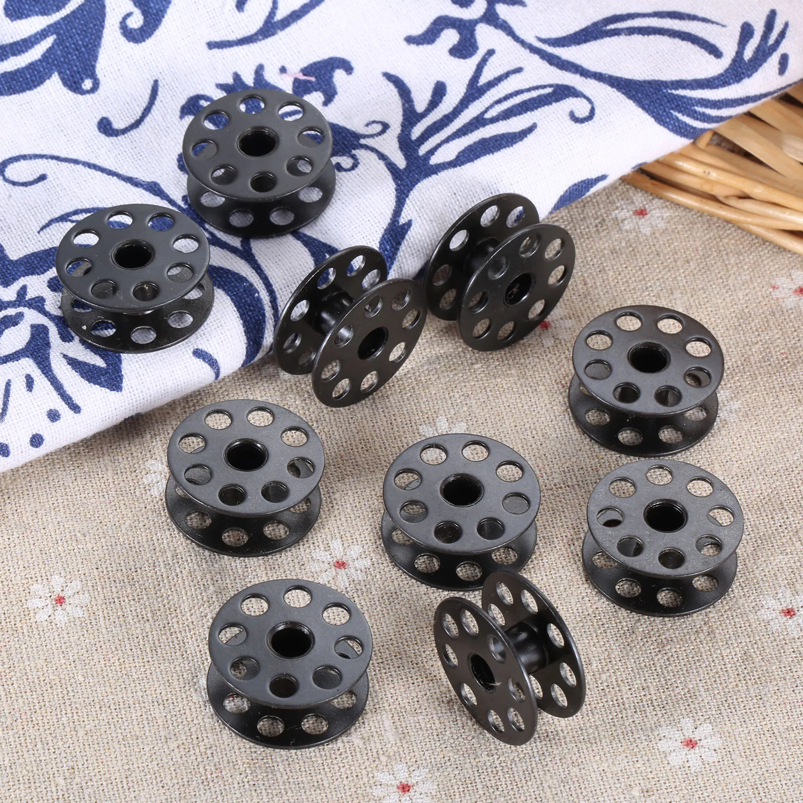 10 шт. карбидные стальные черные Большие шпульки Размер M Шаговая ножка для