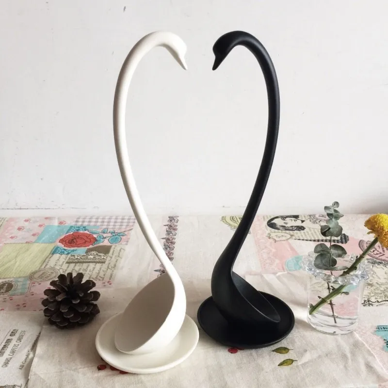 

New Swan Shaped Soup Ladle White/Black Design Special Upright Swan Spoon Useful Kitchen + Saucer Cooking Tool wholesale