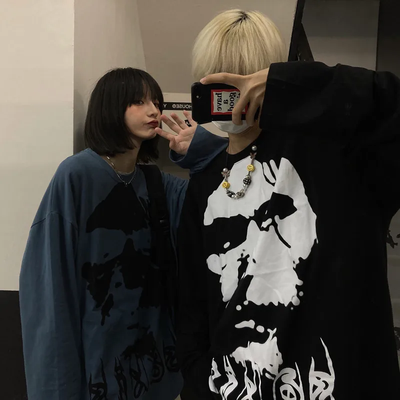 

Maxxo High Street Harajuku Art Portrait Aesthetic Long-Sleeved T-Shirt Women Couples Goth Oversized Hip-Hop Emo Kpop Urban Tops