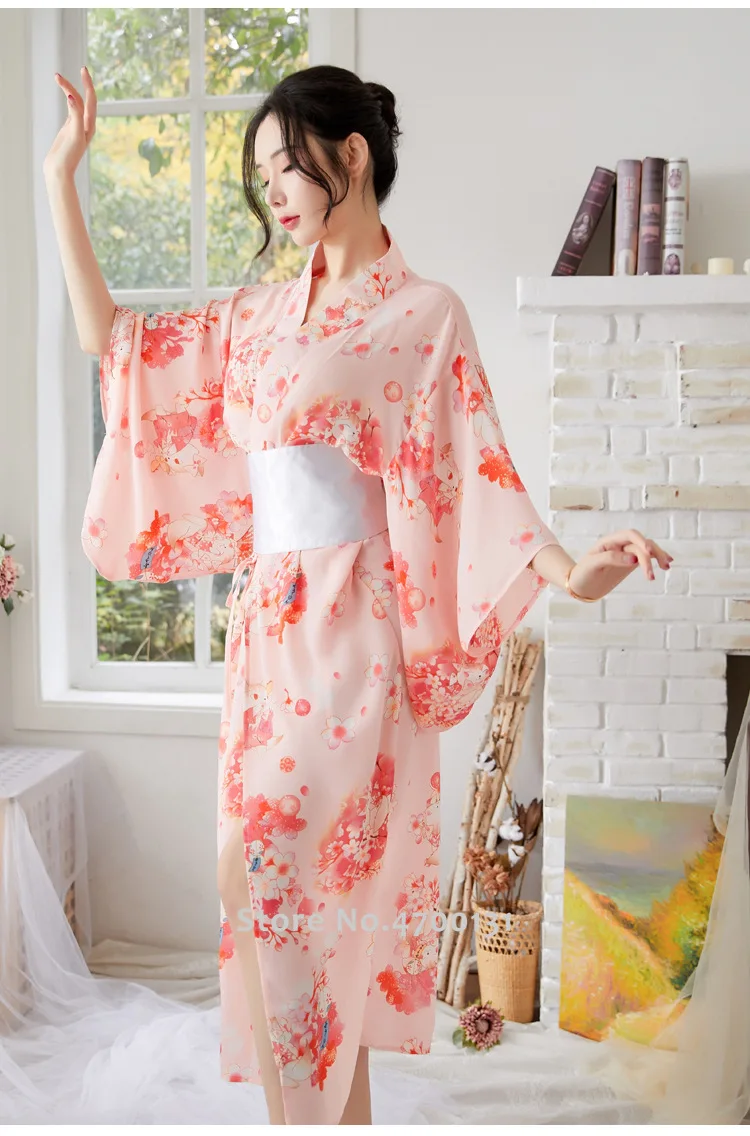 

Japanese Style Kimono Yukata Bath Robe Women Sakura Print Sexy Dress Hanfu Pajamas Geisha Haori Cardigan Party Cosplay Costumes