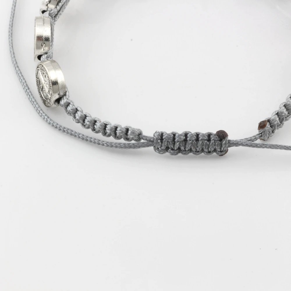 5 шт. из цинкового сплава медаль Святого Бенедикта на регулируемых серый шнур