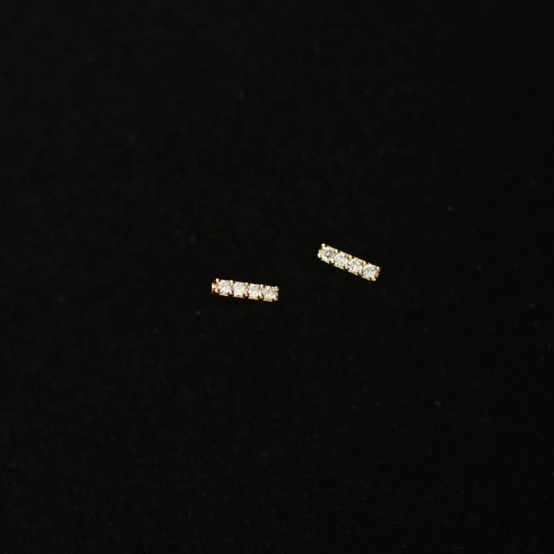 Серьги гвоздики с кристаллами в форме полоски 14 к|Серьги-гвоздики| |