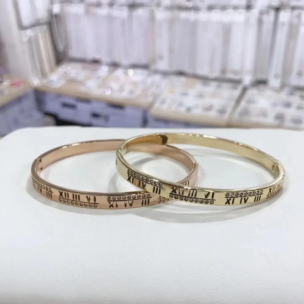 Тонкие браслеты с полыми римскими цифрами и буквами из нержавеющей стали