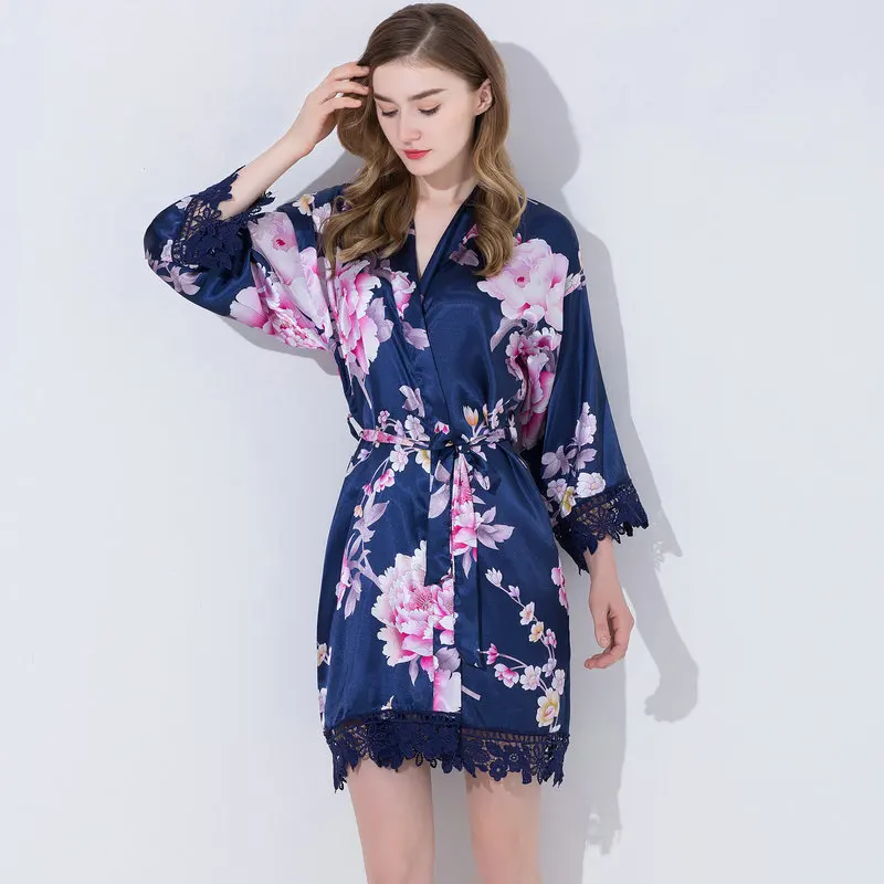 navy blue YUXINBRIDAL халаты с цветочным принтом с кружевной отделкой цветочный атласный Шелковый Свадебный невесты кимоно для невесты Халаты вечерние халат атласный 02 - Цвет: navy blue