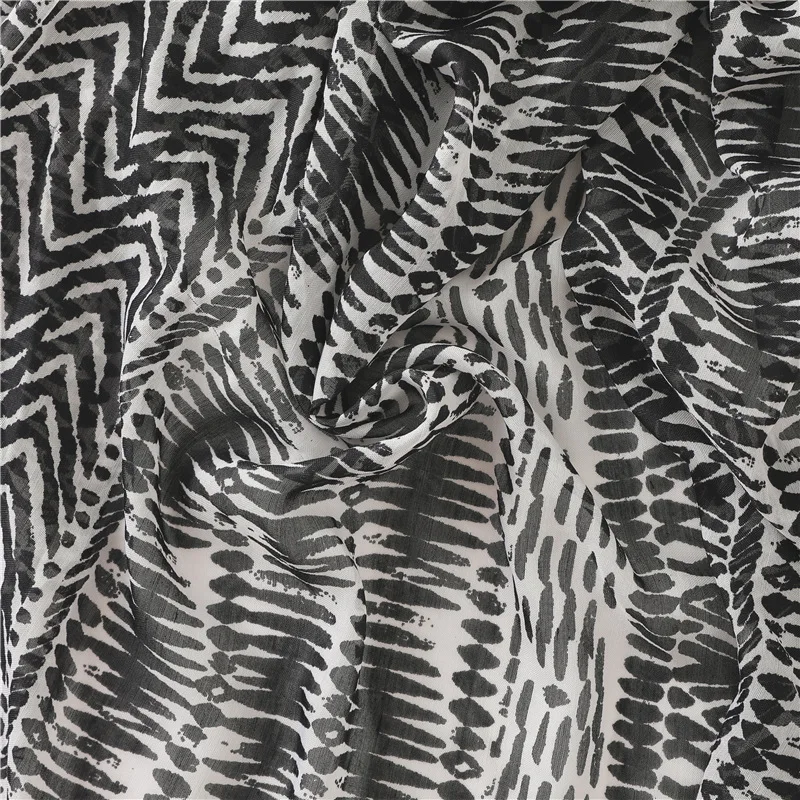 

Ethnic style cotton and linen scarf women print tassel shawl winter fashion dustproof beach towel summer sunscreen silk Scarves