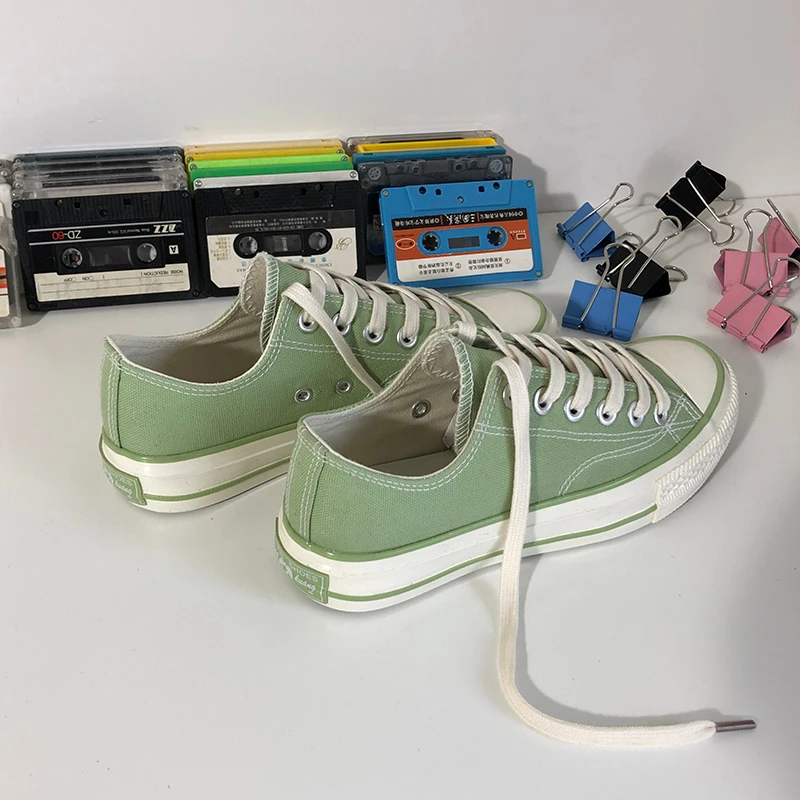 Женская обувь холст кроссовки Корейская версия Белая для студентов плоская