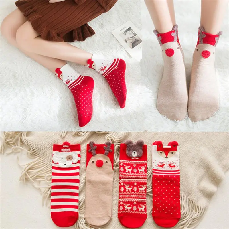 

4 pairs winter colored cotton Ladies cartoon middle tube Christmas socks cotton women socks cute Japanese elk straight socks