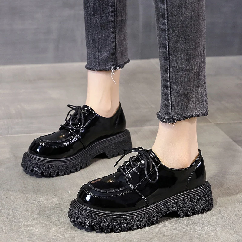 

Женские туфли-оксфорды на плоской подошве, женские осенние универсальные повседневные кроссовки в британском стиле с круглым носком и плат...