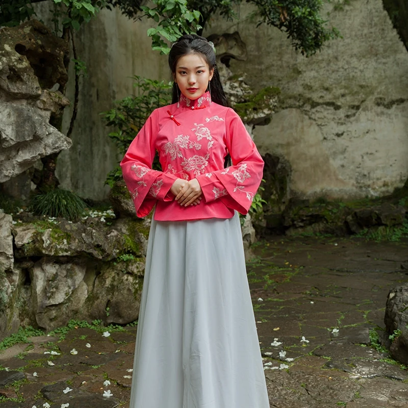 

Republic of China embroidery Traditional Chinese Schoolgirl clothing Youth Hanfu Bridesmaid Tea art clothing movie drama costum