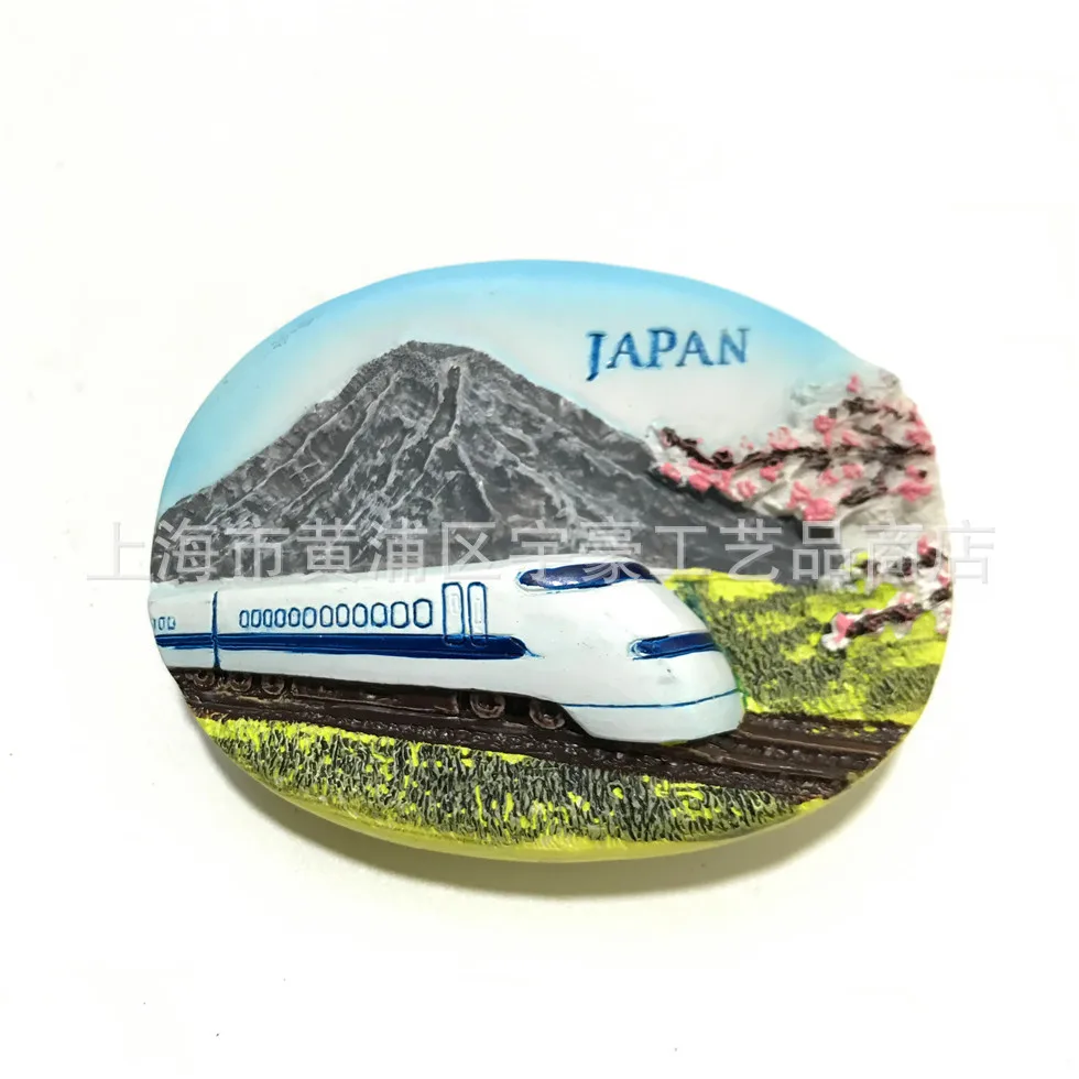 Магнитный сувенир на холодильник |