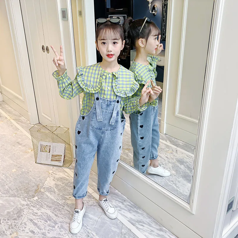 

Girls Spring And Autumn Cute Suit Doll Collar Long-sleeved Plaid Button Shirt + Blue Strap Denim Long Pants 2-piece Set 4-14 Y