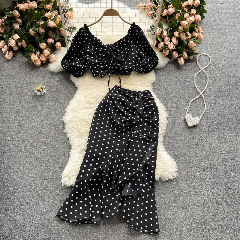 

Summer Sweet Polka Dot Beach Two Piece Set Skirt Ladies Chiffon Ruffle Bandage Short Off Shoulder Top Bodycon Women Outfits
