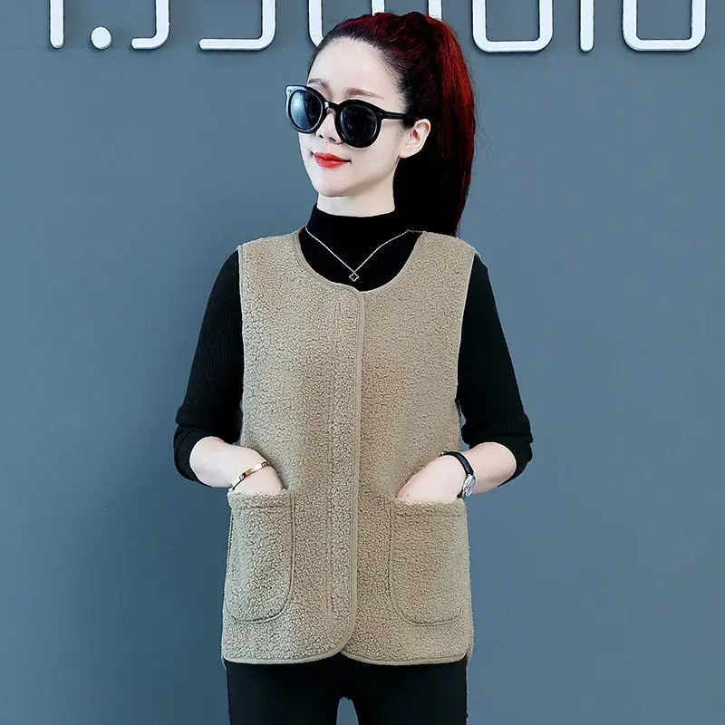 

Lamb Plush Pocket Zipper Vest Women's Autumn And Winter Short Versatile Wear New Fashion Lady Vest Waistcoat