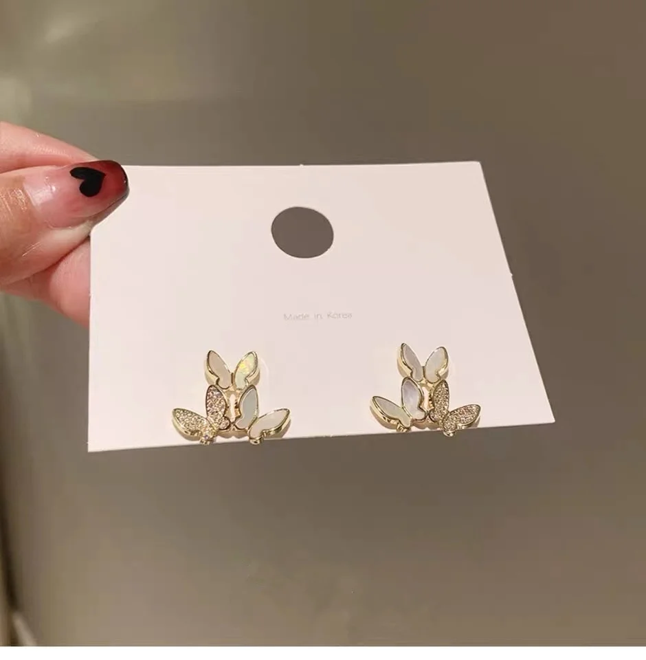 

Net Red Wind Butterfly Zircon Earrings Lady Temperament Fashion Fairy Shell Stud S925 Silver Needle