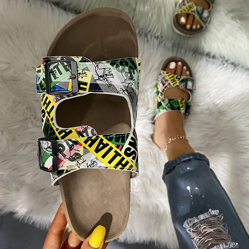 

Women's Fashion Slippers Latest Women's Sandals Comfortable Flat Open-toe Design Outdoor Slippers Flat Shoes Large Size Slippers